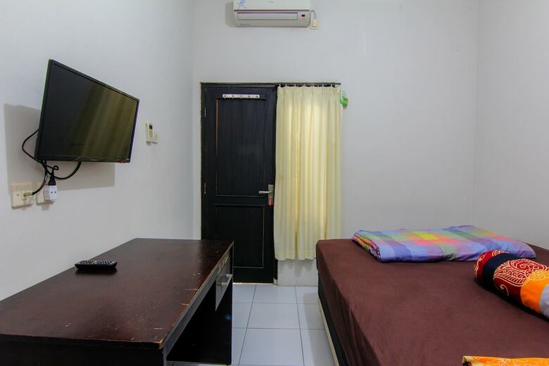 Hotel Jj House Wahid Hasyim