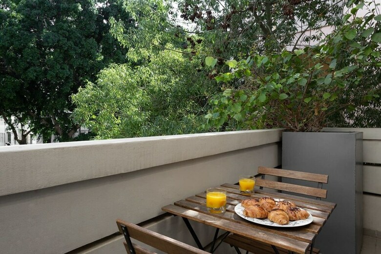 Apartamento Charming 3br In Rothschild By Holyguest