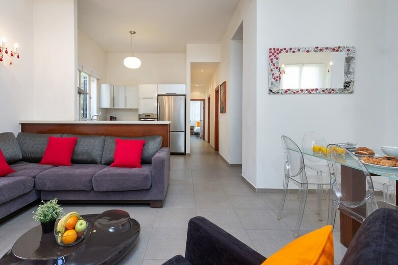 Apartamento Charming 3br In Rothschild By Holyguest