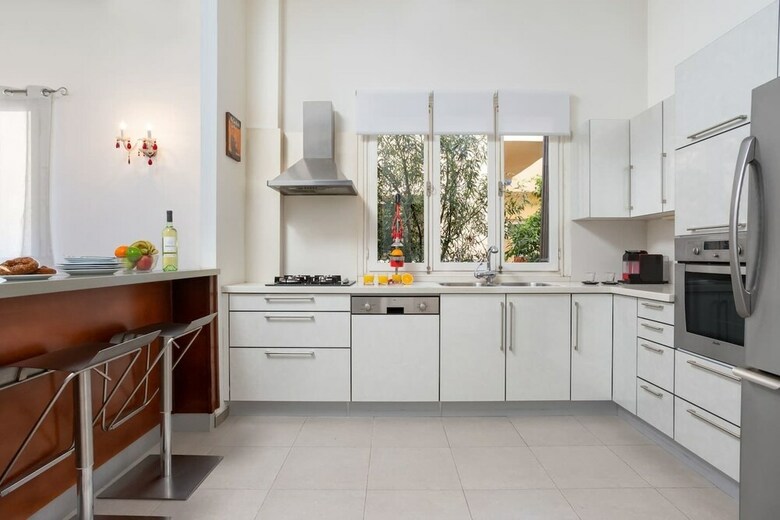 Apartamento Charming 3br In Rothschild By Holyguest