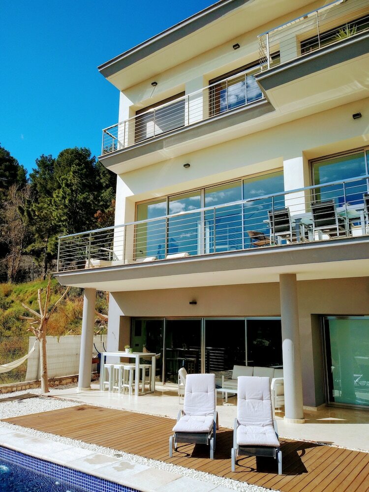 Villa Monte Corona