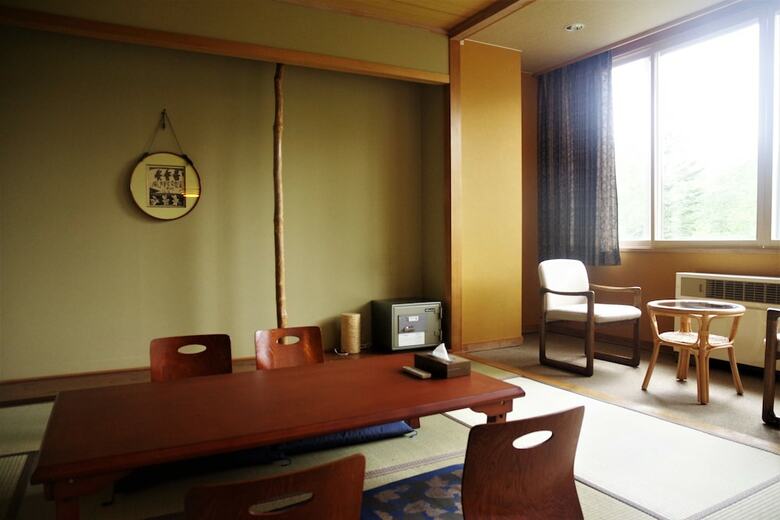 Hostal K's House Hokkaido - Asahidake Onsen Hostel