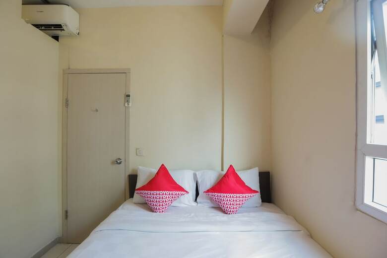 Oyo 909 Lauv Room Grand Centerpoint