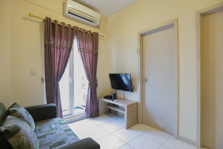Oyo 909 Lauv Room Grand Centerpoint