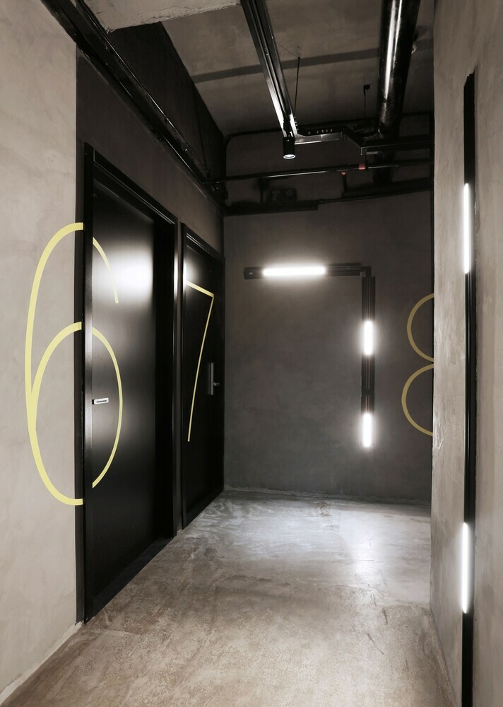 Black Gold Factory Boutique Design Hotel
