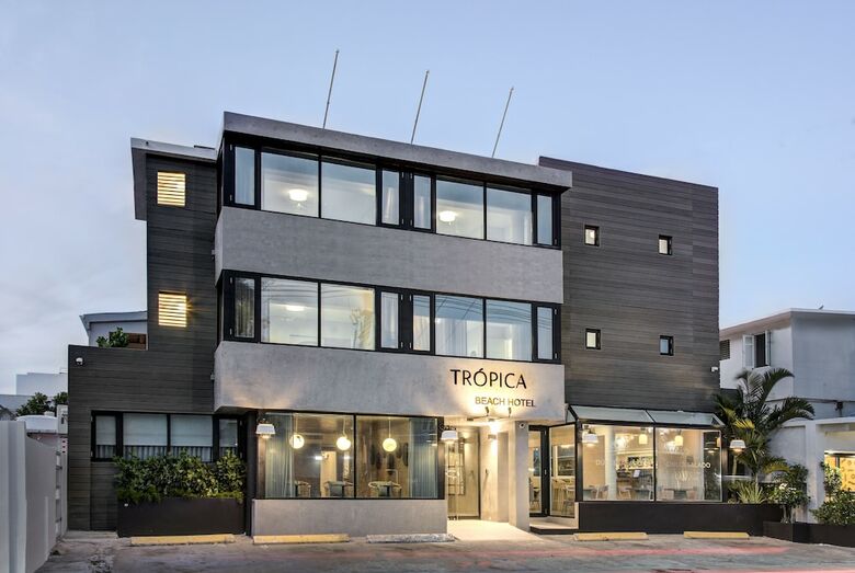Tr�pica Beach Hotel