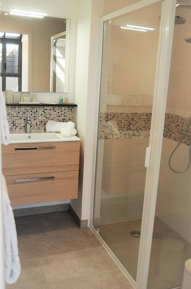 Hotel H�tel Coll�ge Des Doctrinaires