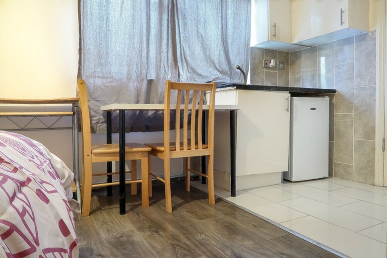 Apartamentos Portway Deluxe En Suite Room