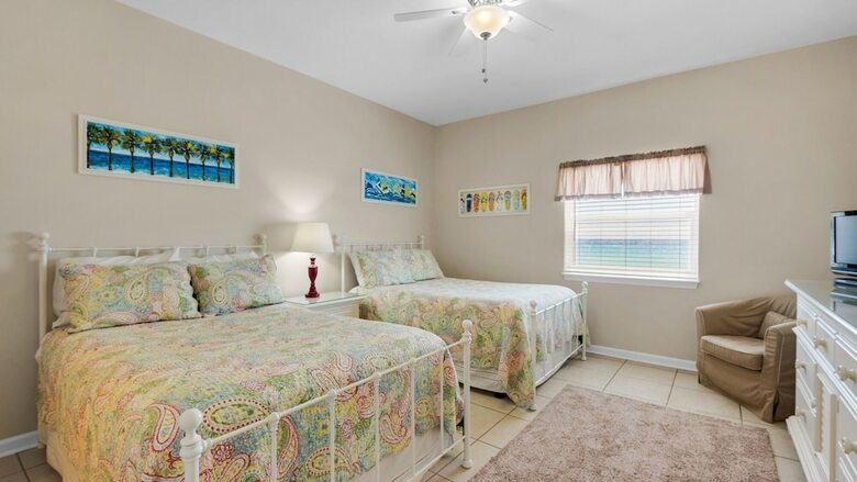 Villas On The Gulf Unit M5 - Two Bedroom Condo