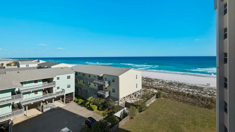 Regency Towers 603 East - One Bedroom Condo