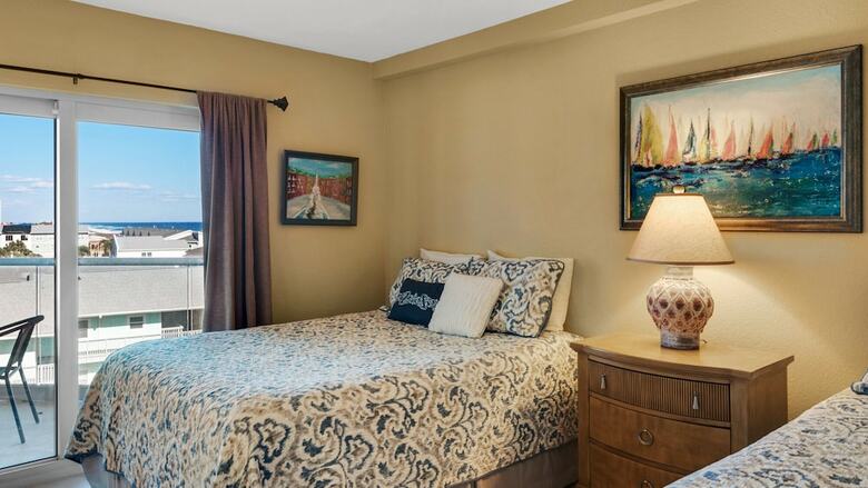 Regency Towers 603 East - One Bedroom Condo