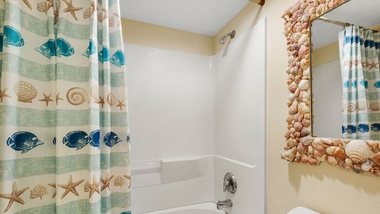 Regency Towers 603 East - One Bedroom Condo