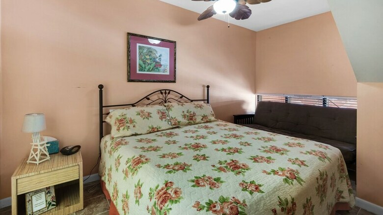 Palm Beach Club 2302 - Two Bedroom Condo