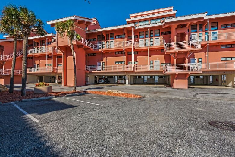 Palm Beach Club 2302 - Two Bedroom Condo