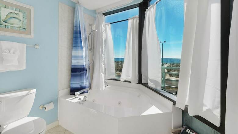 Palm Beach Club 2302 - Two Bedroom Condo
