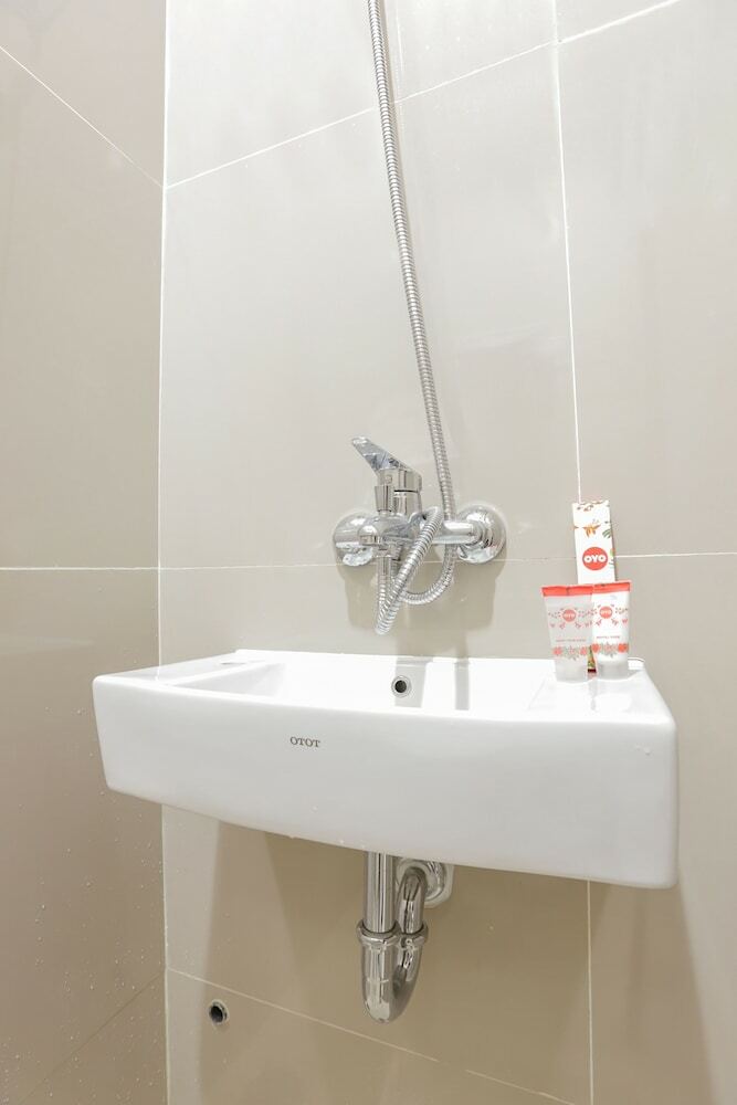 Hotel Oyo 333 Jj Sweet Residence