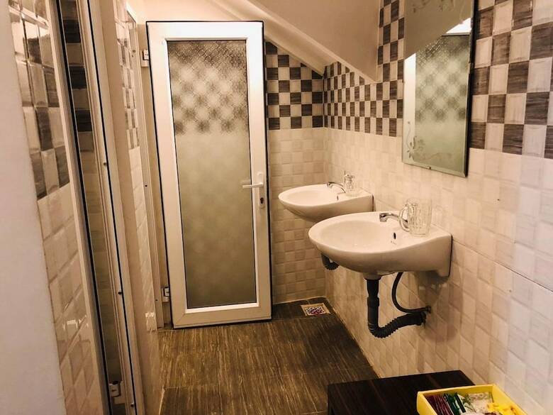 Hostal Dalat Doris Hotel