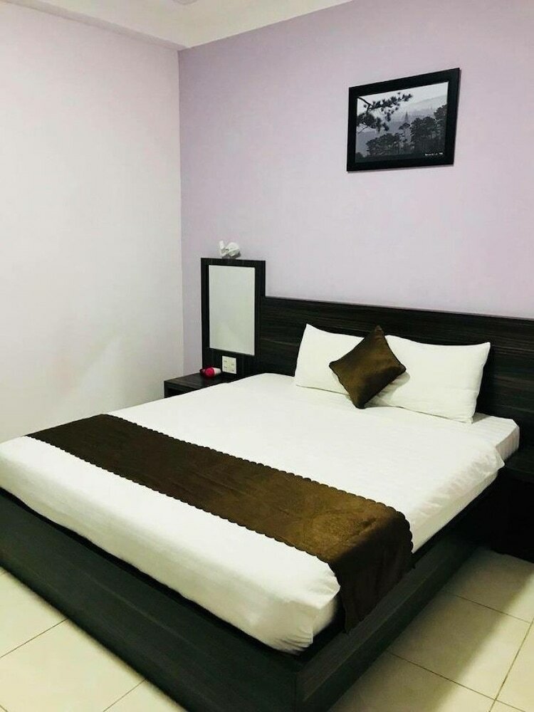 Hostal Dalat Doris Hotel