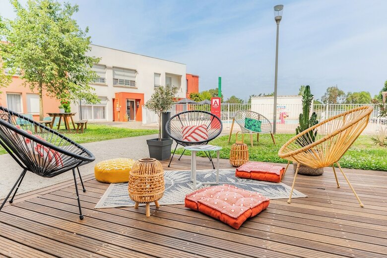 Aparthotel Park & Suites El�gance Cornebarrieu