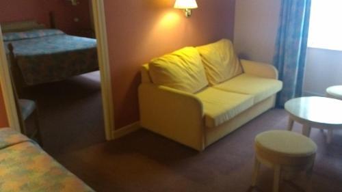 Hotel Restaurant Les Bl�s D'or