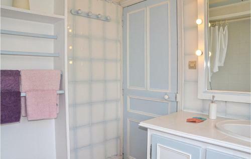 Holiday Home Mouterre-silly