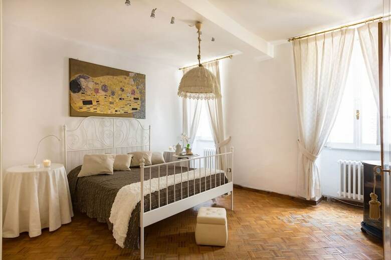 Via Laurina 40 Apartment