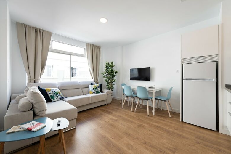 Apartamentos Live 4 Perez Gald�s - Live Vegueta