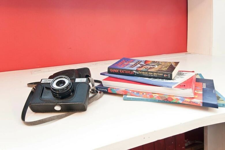 Apartamentos Top Central Hideout Close To Everything AC + Wifi + Tv