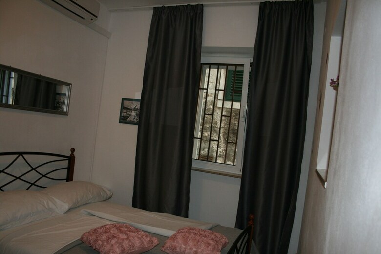 Two Bedroom Apartment Radunica Street