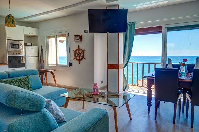 Blue Gems Apartment