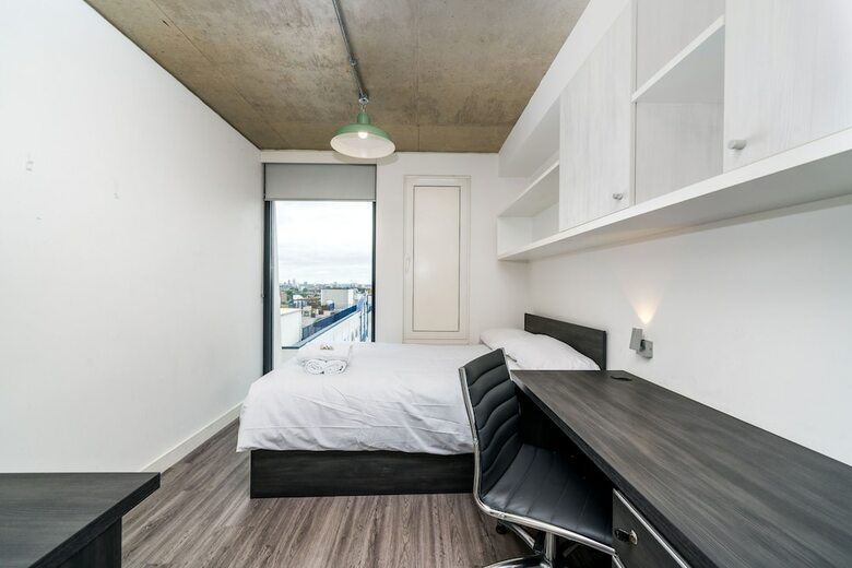 Hotel Hashtag Aldgate Campus Accommodation
