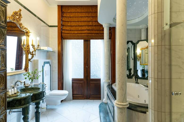 Hotel Schloss Lieser, Autograph Collection
