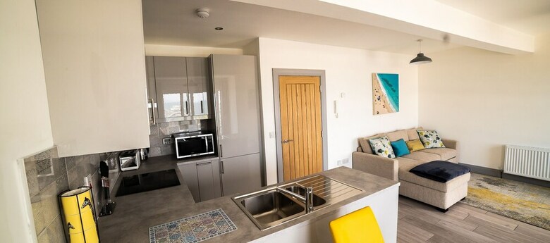 Apartamentos Holiday Rentals Ni - Eglinton Four