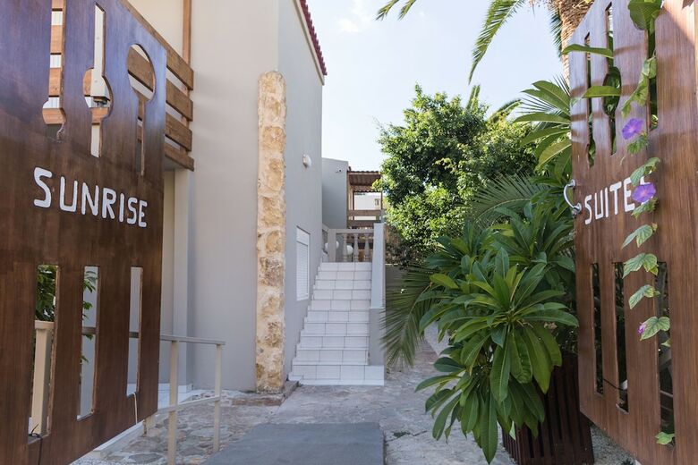 Apartamentos Sunrise Suites