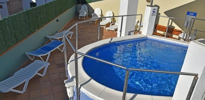 Apartamento Con Piscina Comunitaria Para Familias