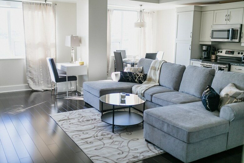 Simply Comfort. King's Wharf Apartments