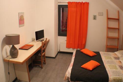 Hotel H�tel Les Vignes Rouges
