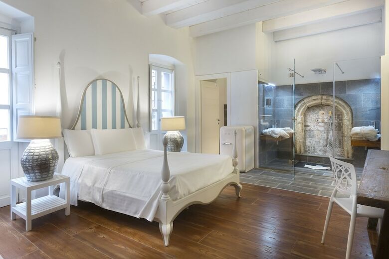 Hotel Cagliari Marina Guesthouse & Lounge