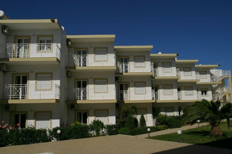 Felicity Hotel