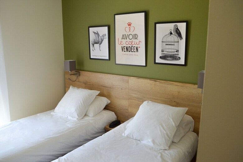 Ax Hotel