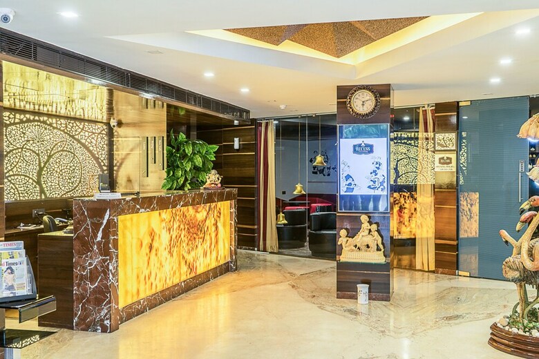 Super Inn Armoise Hotel