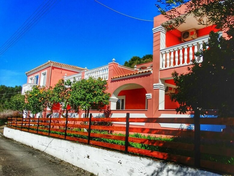 Paradiso Aparthotel
