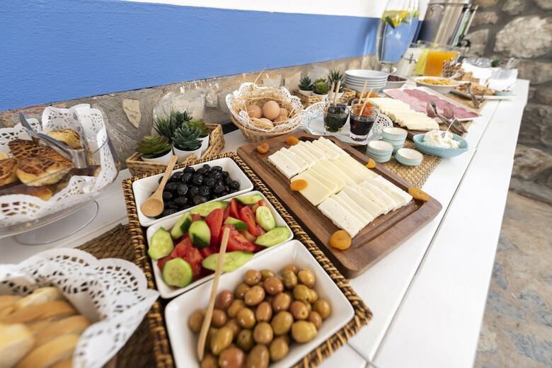 Hotel Teos Otel