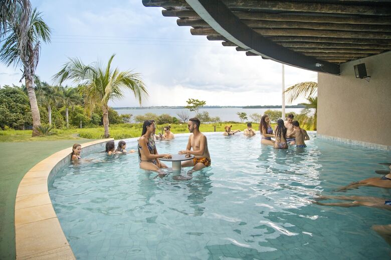 Apartamentos Grandes Lagos Resort E Parque Aqu�tico
