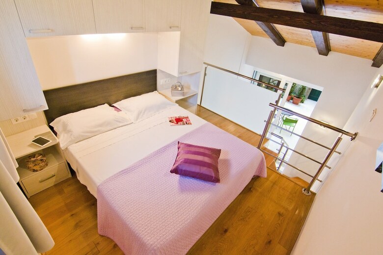 Apartamentos Veig Palace