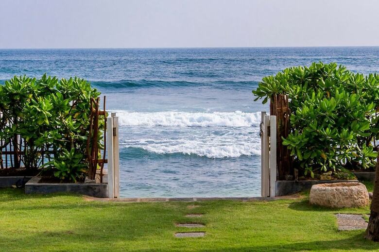 Hotel Samudra Beach House