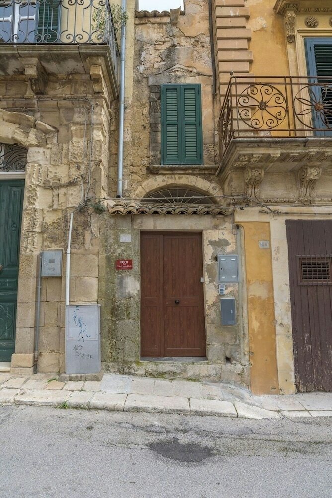 Hotel Vico Manenti