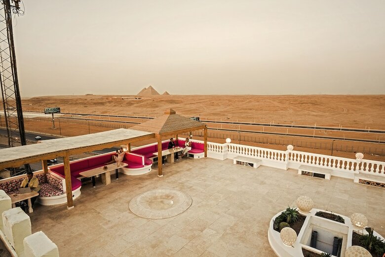 Hotel Desert Moon