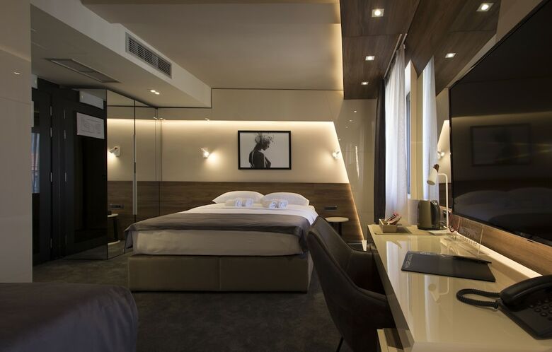 Garni Hotel Boutique 25h