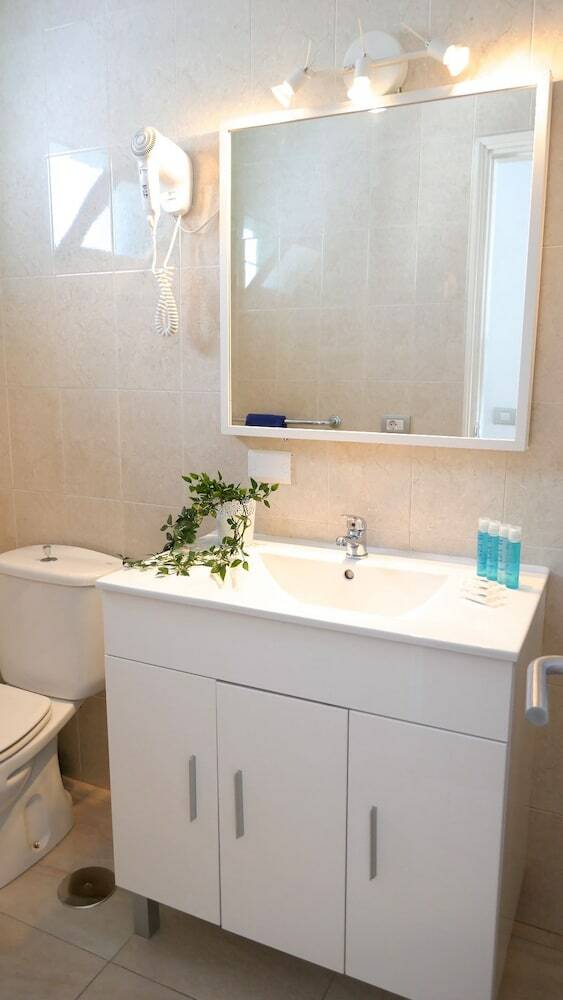 Apartamentos Puerto Del Carmen With Sea Views
